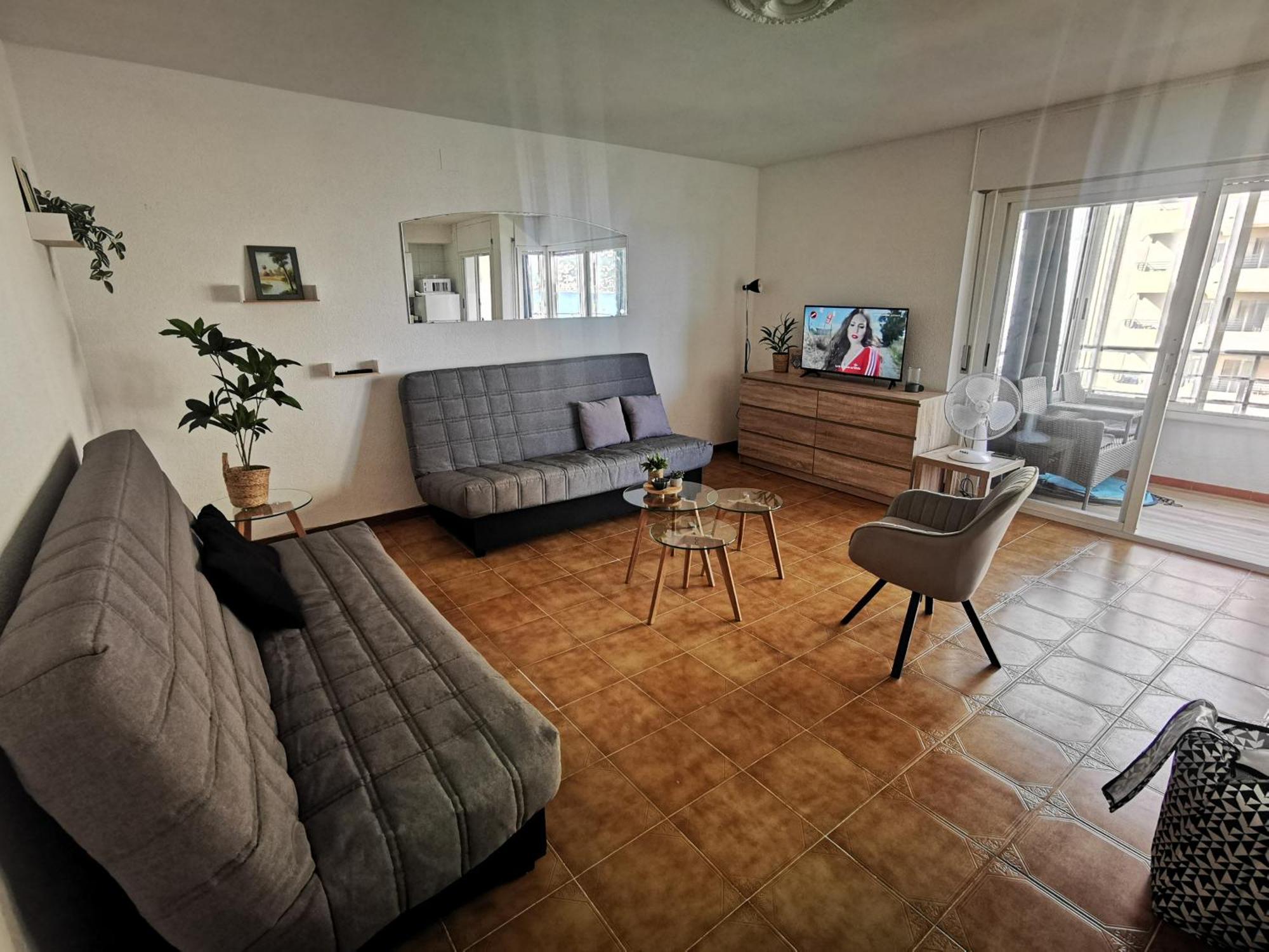 Spacieux Appartement Rose Front Mer Et Piscine Росас Экстерьер фото